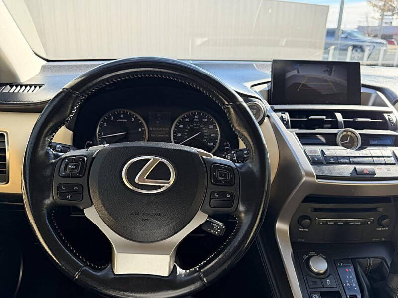 2017 Lexus NX 200t