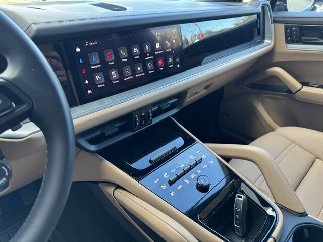 2024 Porsche Cayenne