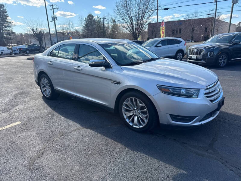 2015 Ford Taurus Limited