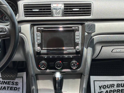 2014 Volkswagen Passat 2.0L TDI SE