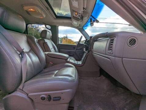 2003 GMC Yukon XL Denali