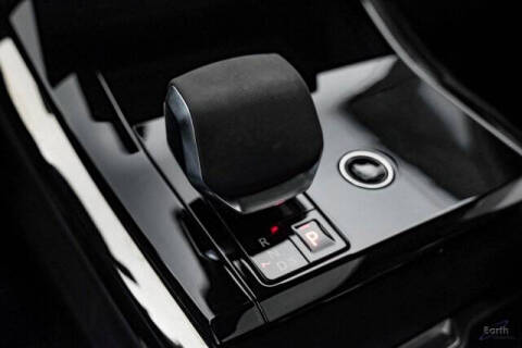 2024 Land Rover Range Rover Sport P360 SE