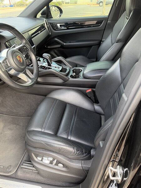 2020 Porsche Cayenne S Coupe