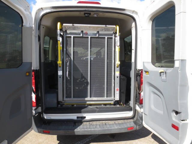 2015 Ford Transit 150 XLT