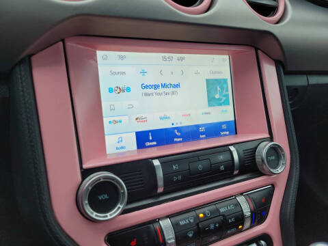 2022 Ford Mustang EcoBoost