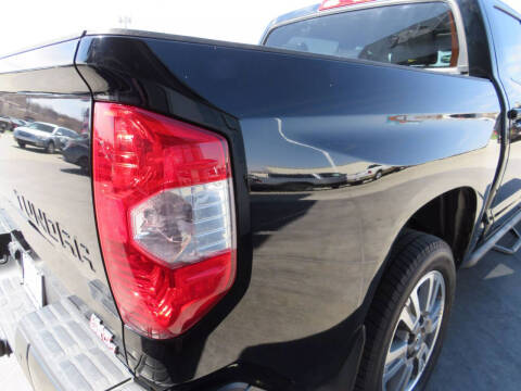 2017 Toyota Tundra Platinum