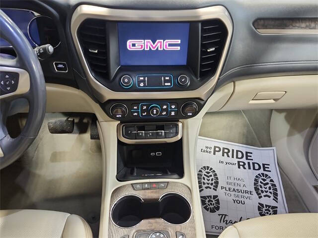 2021 GMC Acadia Denali