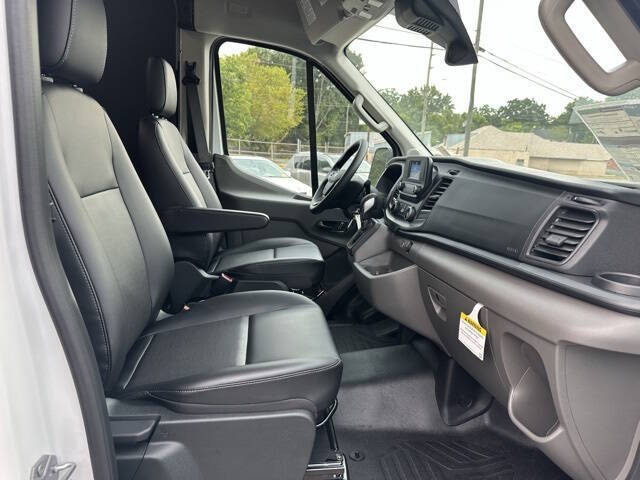 2025 Ford Transit 250