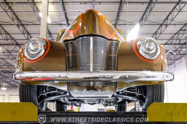 1940 Ford Deluxe