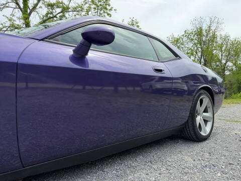 2010 Dodge Challenger SRT8