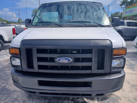 2011 Ford E-Series E-350 SD XL