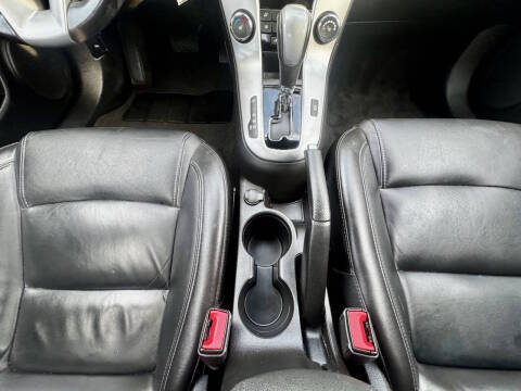 2015 Chevrolet Cruze 2LT Auto