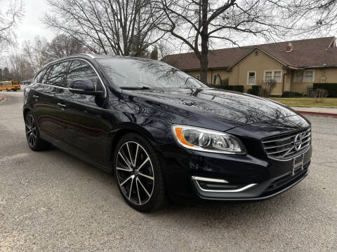 2017 Volvo V60 T5 Platinum