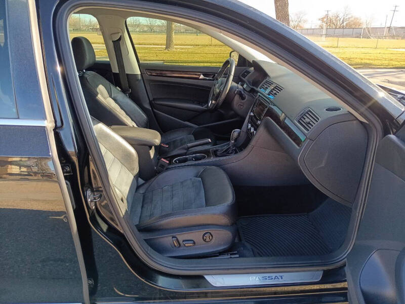 2014 Volkswagen Passat 2.0L TDI SEL Premium