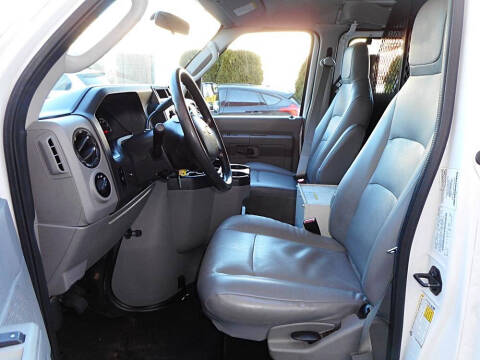 2014 Ford E-Series E-250