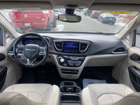 2017 Chrysler Pacifica