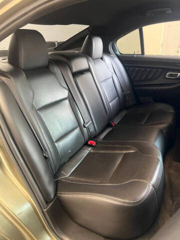 2013 Ford Taurus Limited