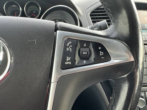 2013 Buick Regal Premium 1