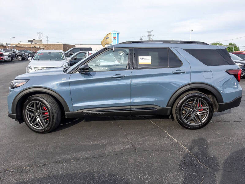 2026 Ford Explorer ST-Line