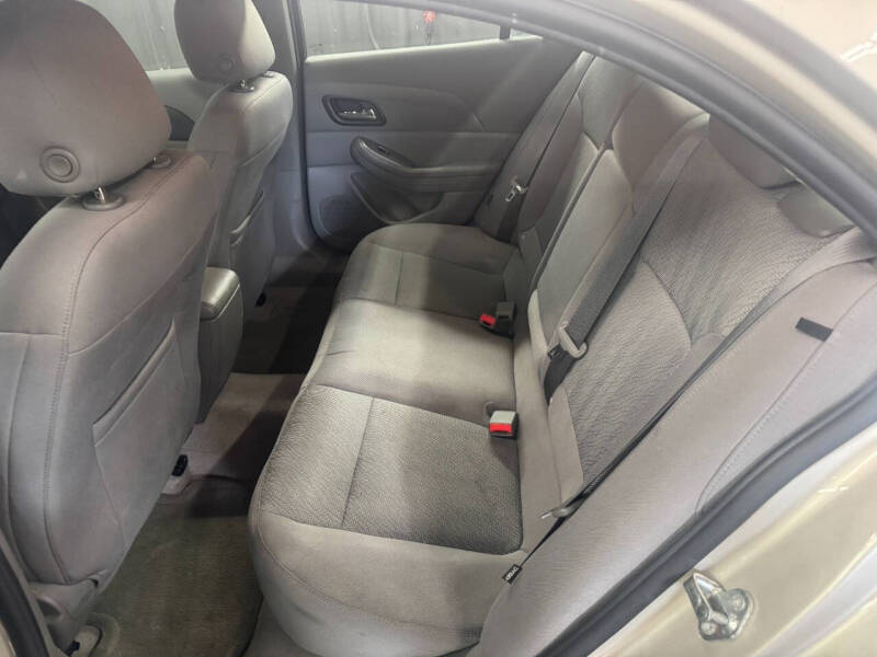 2015 Chevrolet Malibu LS