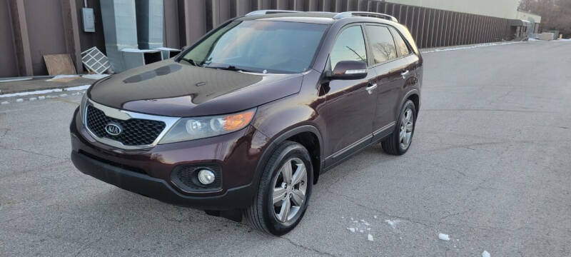 2013 Kia Sorento for sale at EXPRESS MOTORS in Grandview MO