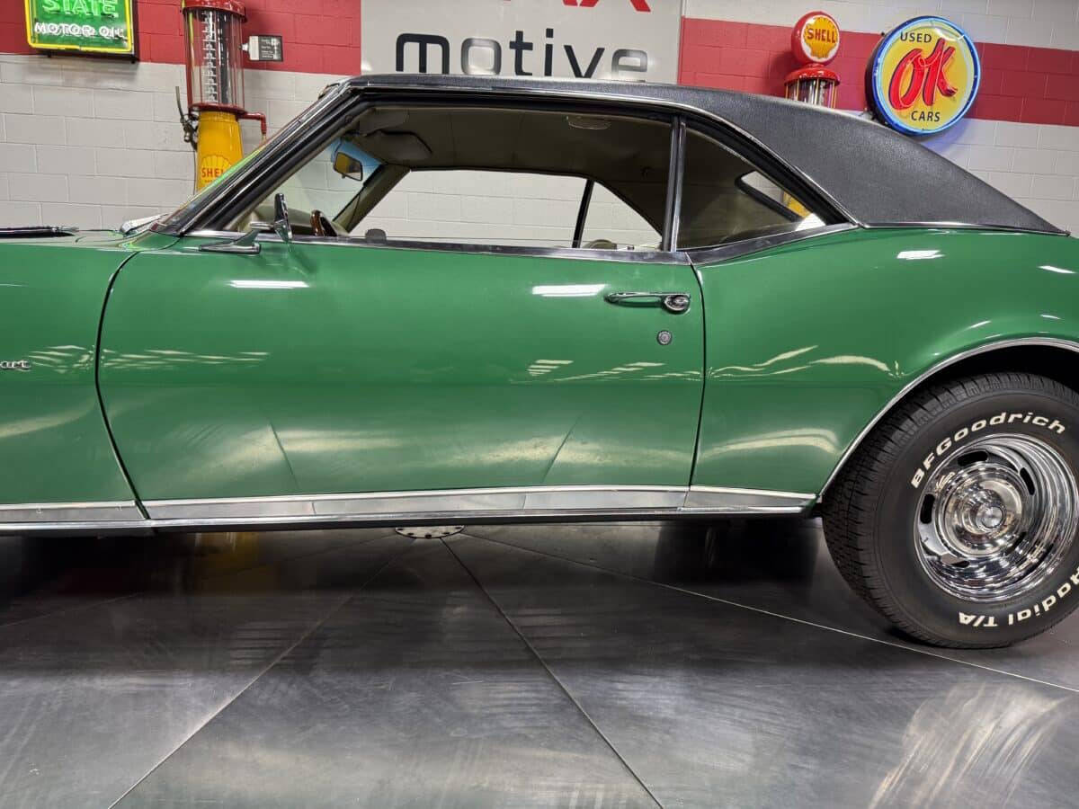 1968 Chevrolet Camaro 29