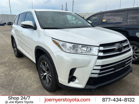 2019 Toyota Highlander for sale at Joe Myers Toyota PreOwned in Houston TX