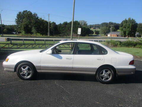 1999 Toyota Avalon for sale at Hickory Wholesale Cars Inc in Newton NC