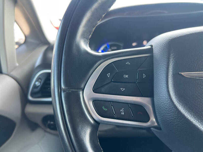 2022 Chrysler Pacifica Hybrid Limited