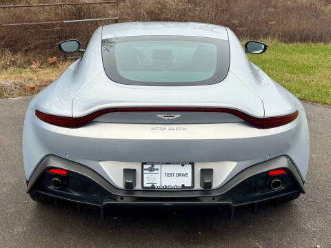 2020 Aston Martin Vantage