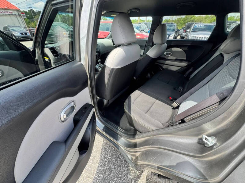 2014 Kia Soul +