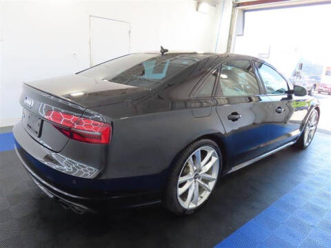 2017 Audi S8 plus 4.0T quattro