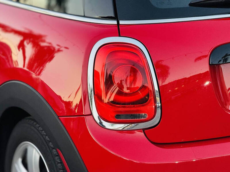 2019 MINI Hardtop 2 Door Cooper