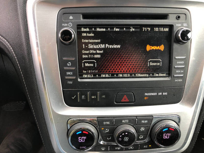 2016 GMC Acadia SLT-1