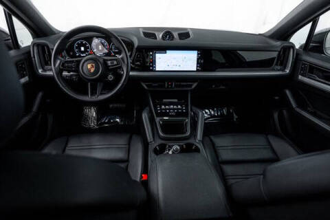 2025 Porsche Cayenne Coupe