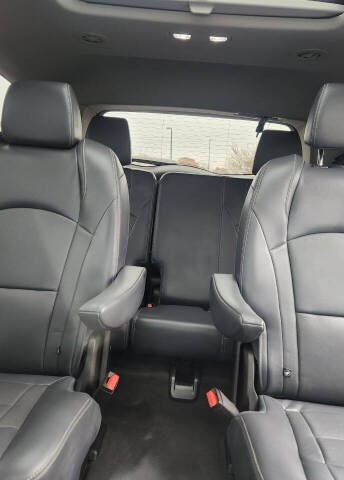 2019 Buick Enclave Essence