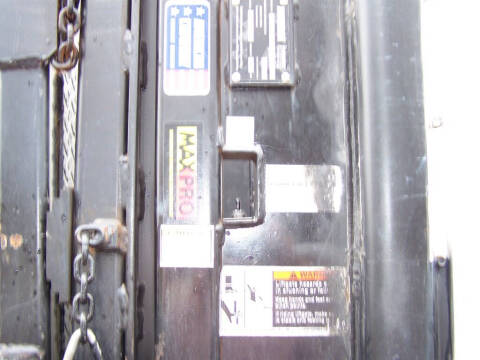 2002 Freightliner FL70