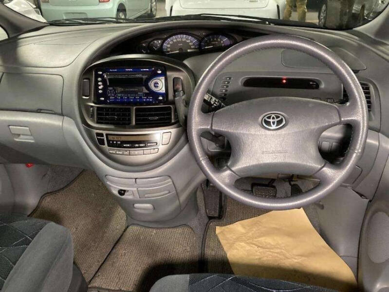 2000 Toyota Estima Factory RHD