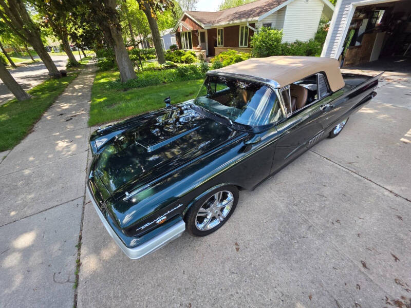 1958 Ford Thunderbird