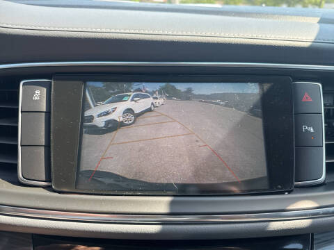 2018 Buick Enclave Essence