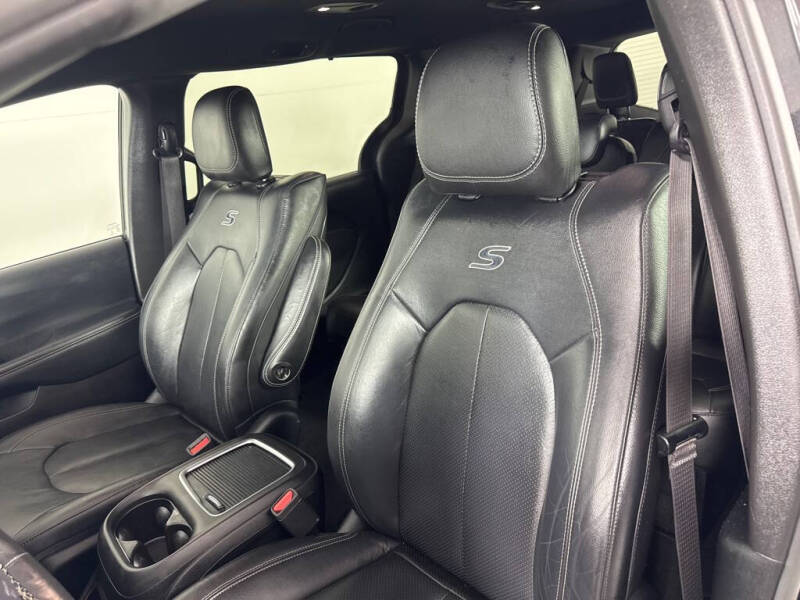 2019 Chrysler Pacifica Touring L Plus