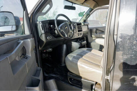 2016 Chevrolet Express 2500