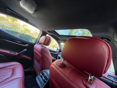 2019 Maserati Ghibli