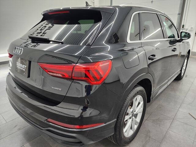 2023 Audi Q3 quattro S line Premium 45 TFSI