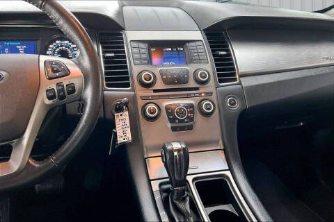 2018 Ford Taurus SEL