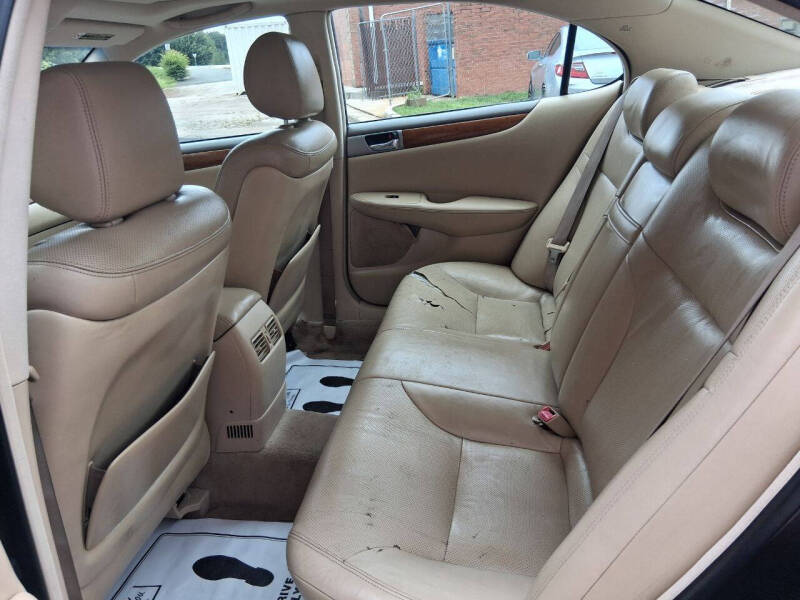 2005 Lexus ES 330
