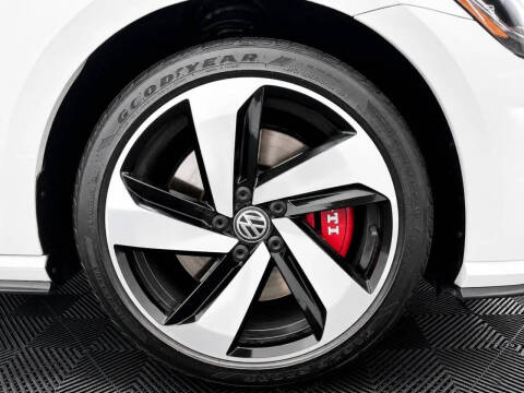 2020 Volkswagen Golf GTI
