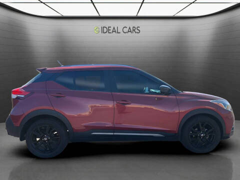 2020 Nissan Kicks SR