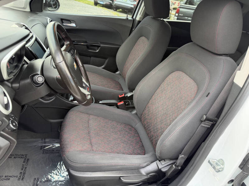 2017 Chevrolet Sonic LT Auto