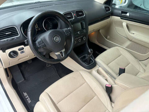 2013 Volkswagen Jetta SportWagen TDI